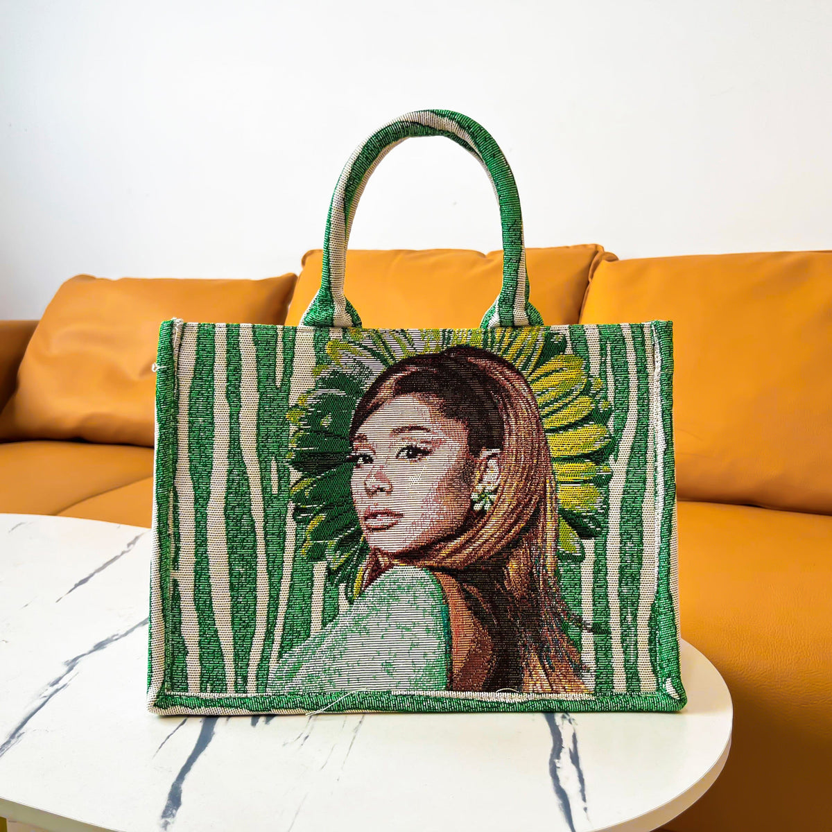 ARIANATAPESTRY TAPESTRY TOTE BAG - RDMCLOTHINGART