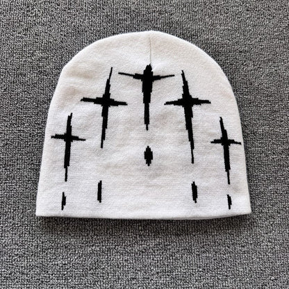 Falling Cross Knit Beanie White / Black