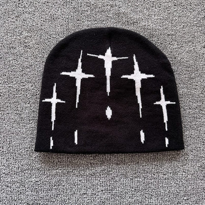 Falling Cross Knit Beanie Black / White