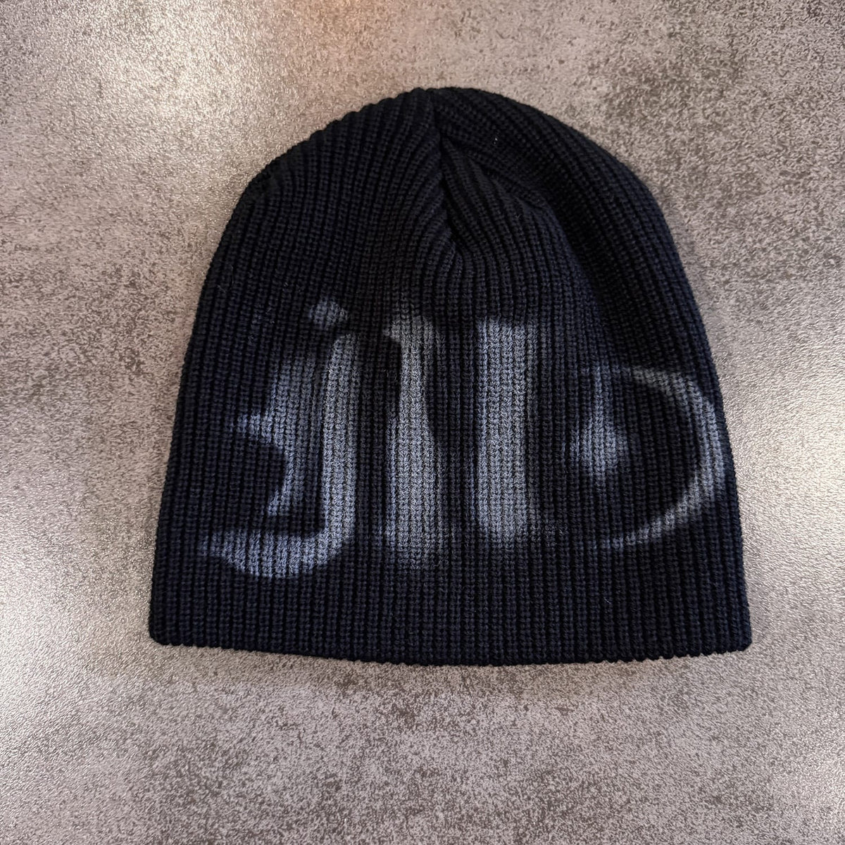 Ribbed Gothic Letter Knit Beanie Black / Gray