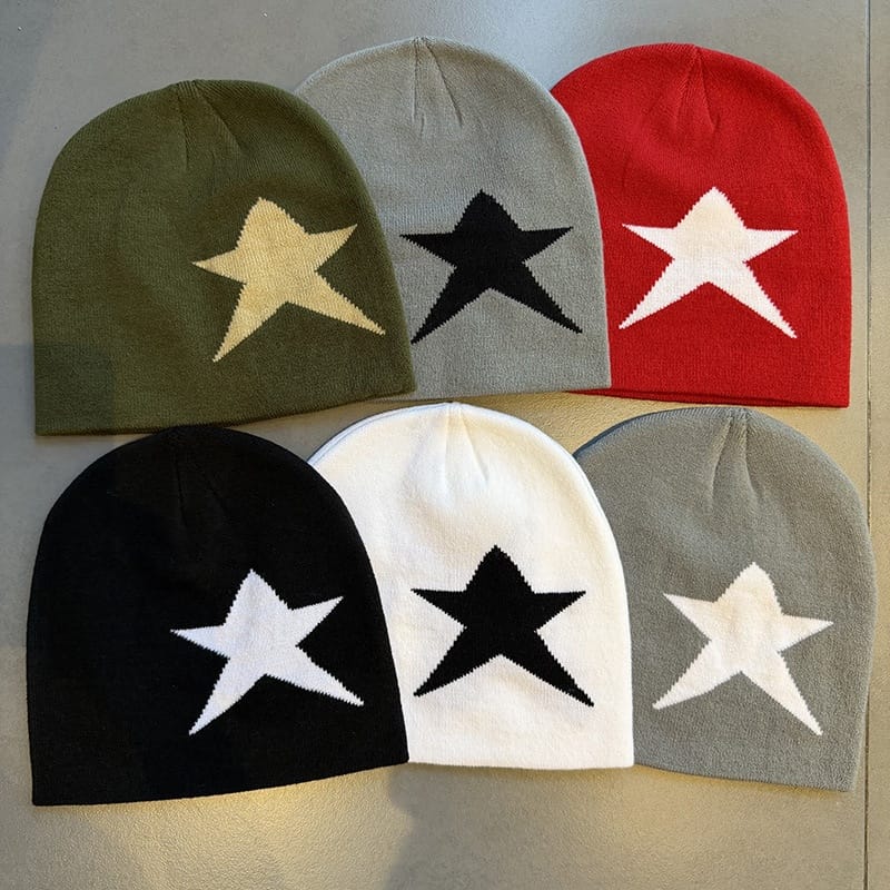 Oversized Star Knit Beanie