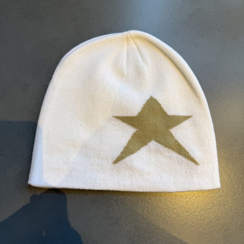 Oversized Star Knit Beanie White / Beige Star
