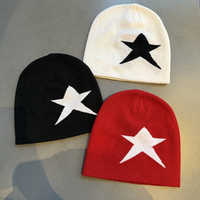 Oversized Star Knit Beanie