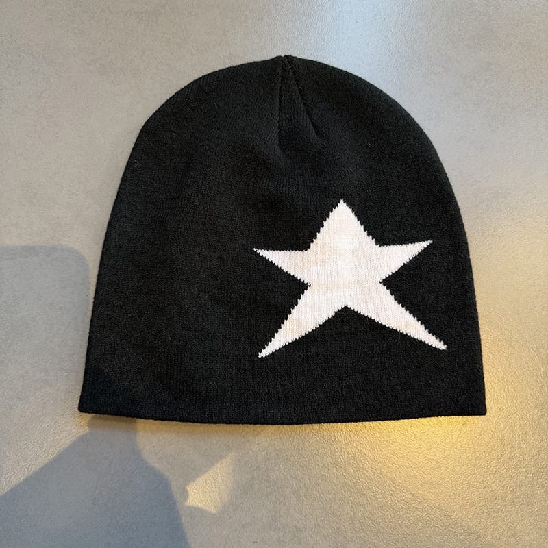 Oversized Star Knit Beanie