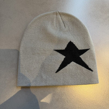 Oversized Star Knit Beanie Gray / Black Star