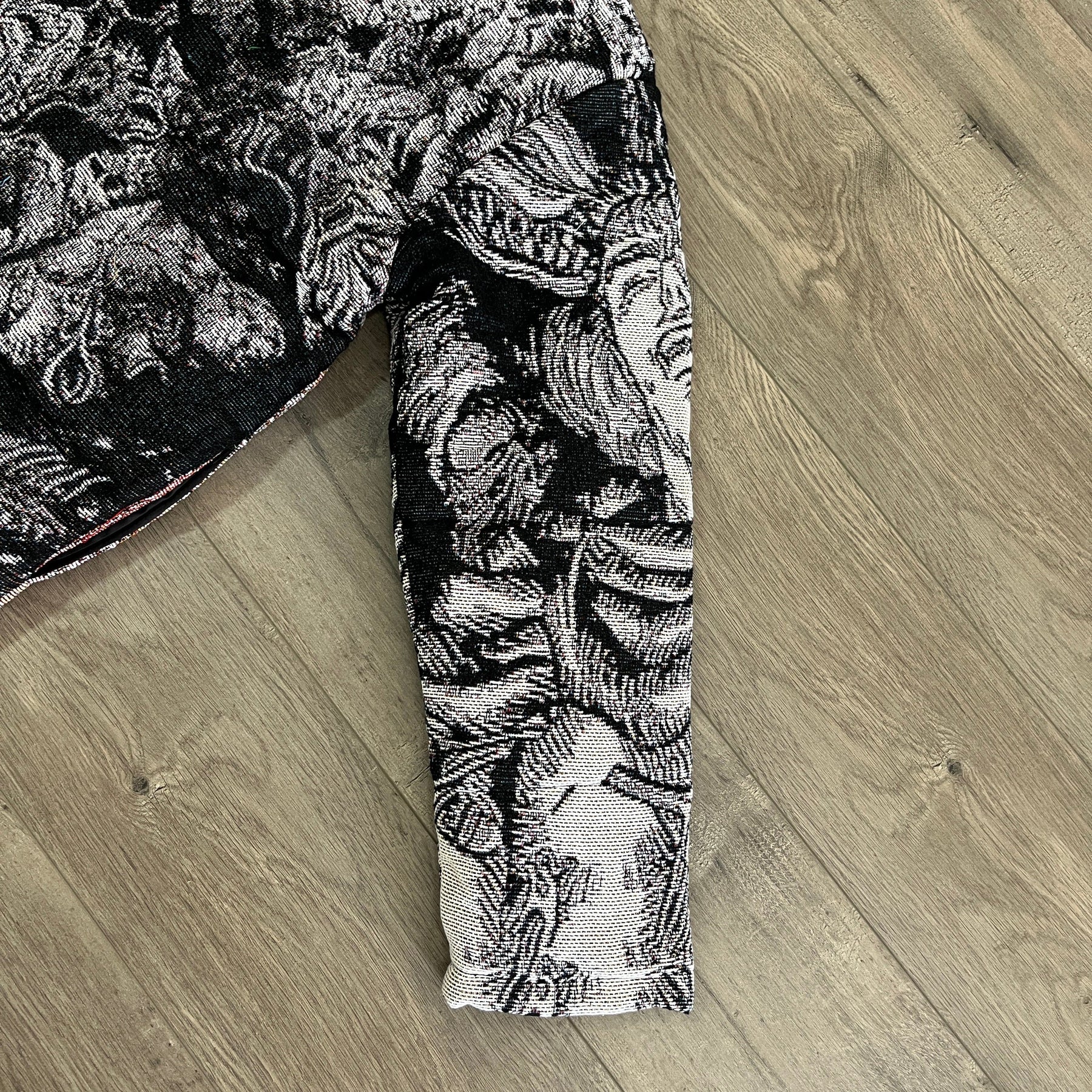BERSERK TAPESTRY COAT - RDMCLOTHINGART