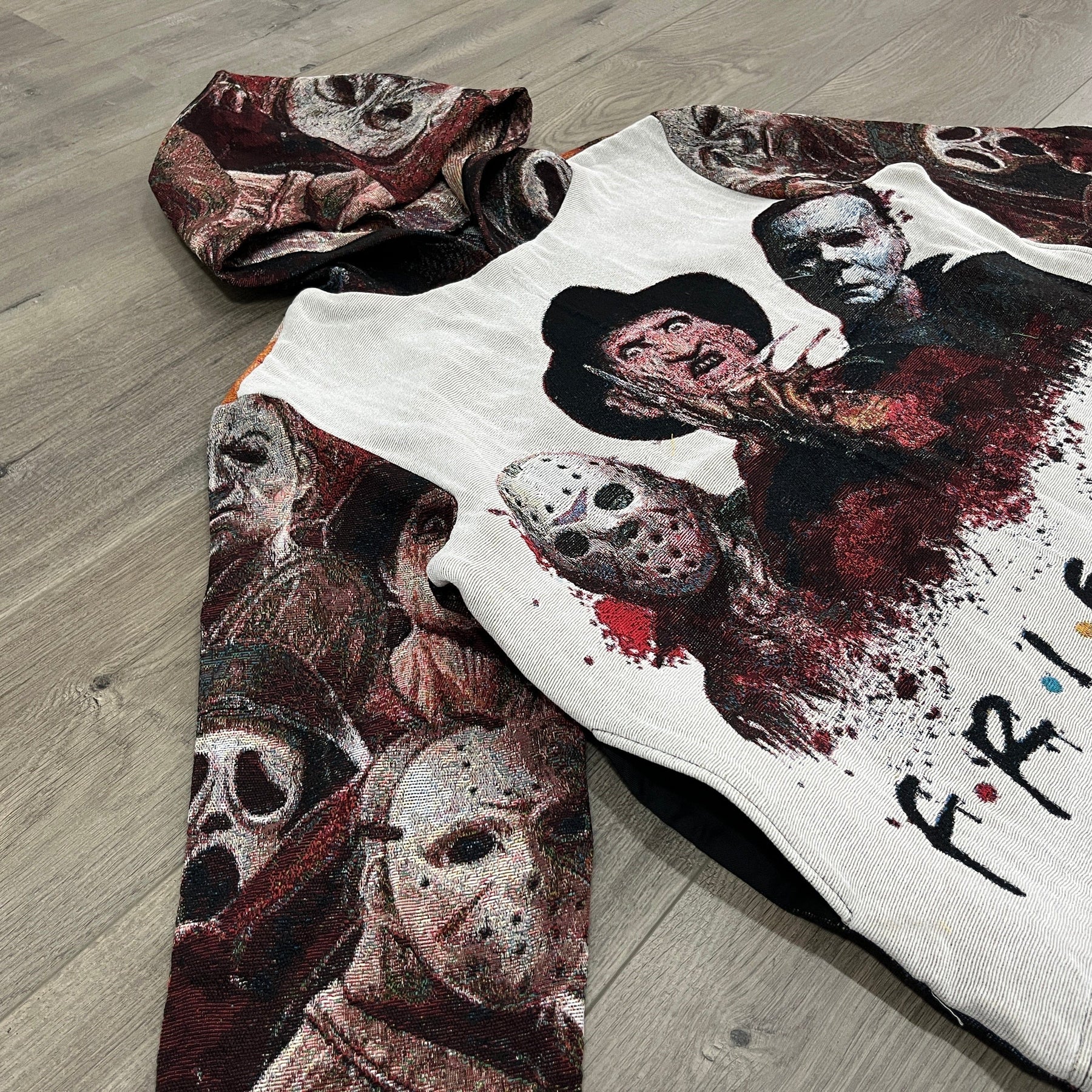 FRIENDS TAPESTRY - RDMCLOTHINGART