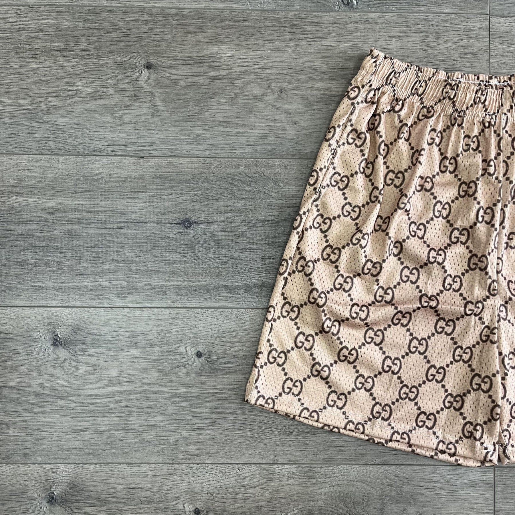 KHAKI GU MESH SHORTS-8717 - RDMCLOTHINGART