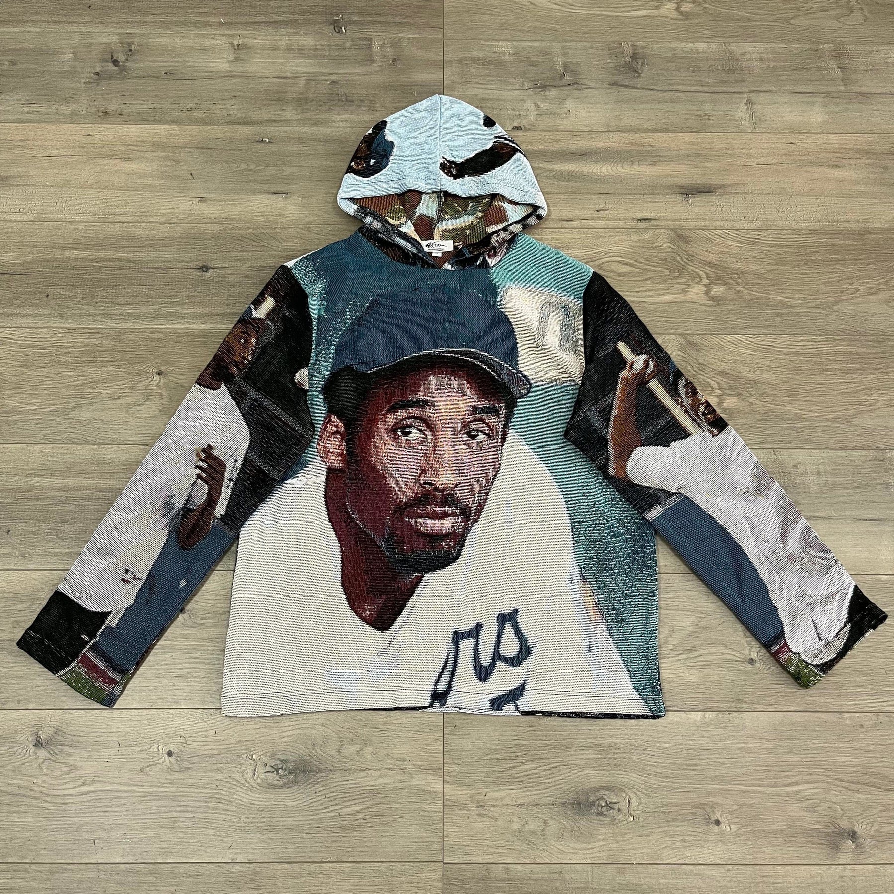 MANBA D TAPESTRY HOODIE - RDMCLOTHINGART