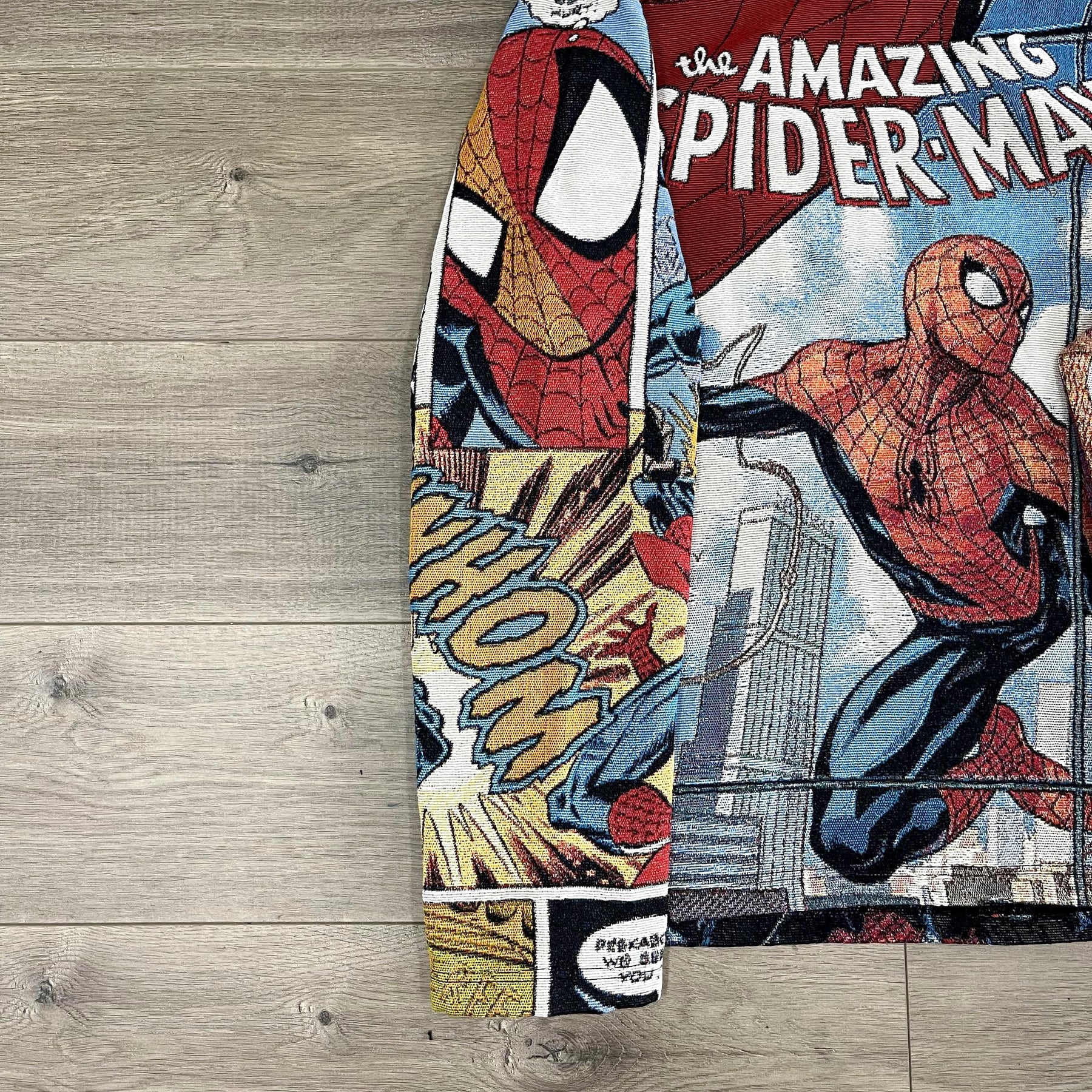 RED SPIDER V2 TAPESTRY - RDMCLOTHINGART