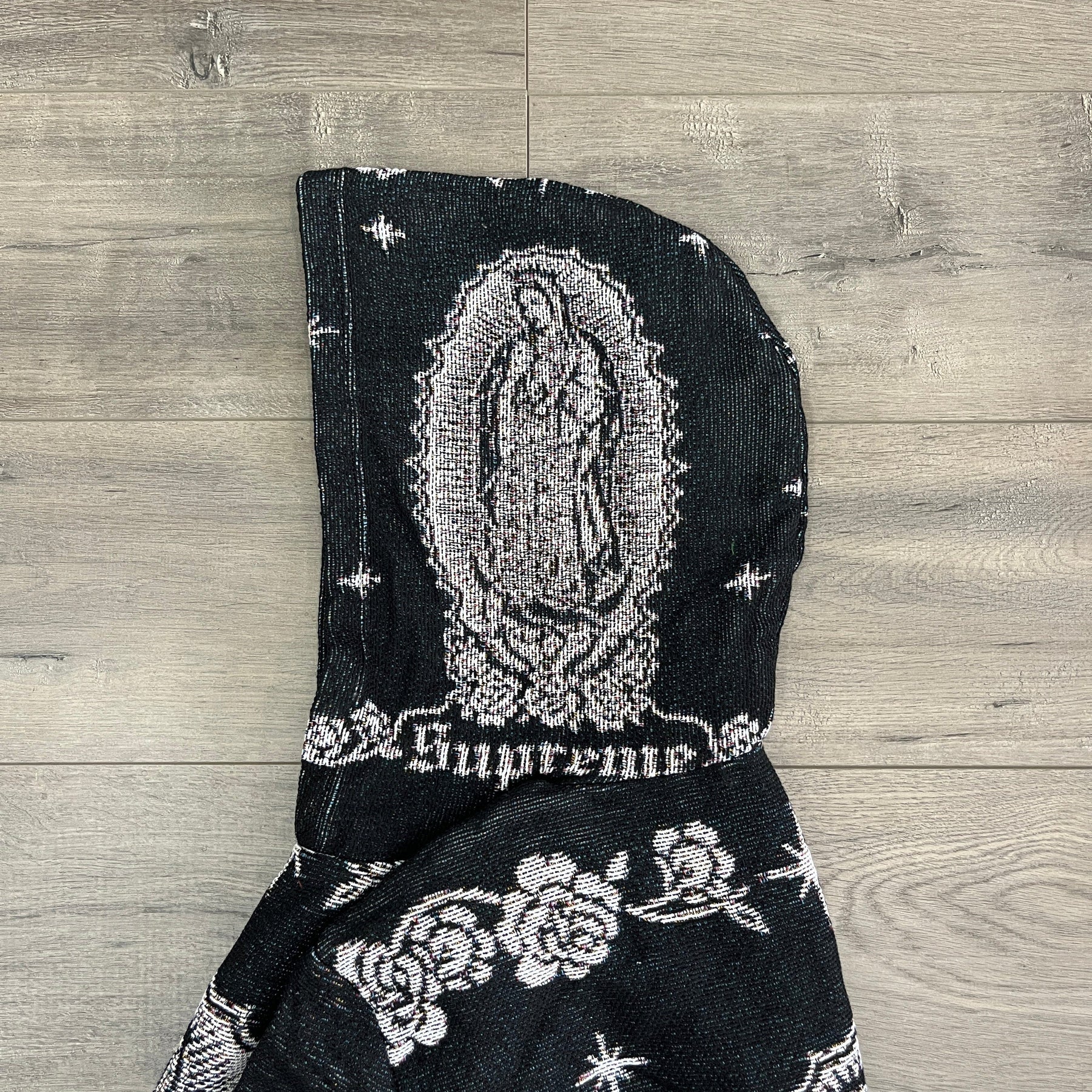 VIGENCITA BLACK TAPESTRY HOODIE - RDMCLOTHINGART